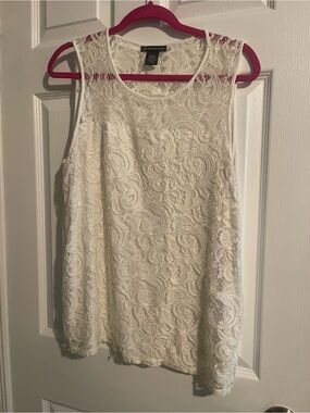 Adrianna Papell Cream Lace Sleeveless Camisole